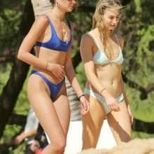 Taylor Hill en bikini à Hawaii