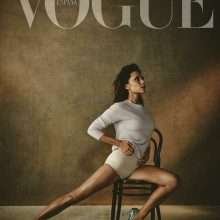 Victoria Beckham pose dans Vogue Espagne
