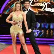 Gemma Atkinson exhibe ses jambes à "Strictly Come Dancing"