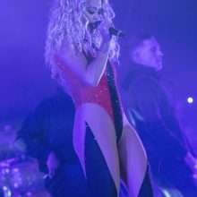 Rita Ora en concert au Kosovo