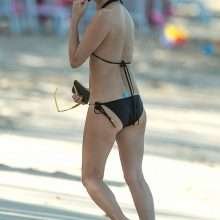 Andrea Corr en bikini à Bridgetown