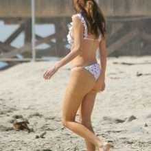 Blanca Blanco de retour à Malibu en bikini