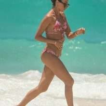Megan McKenna en bikini à La Barbade