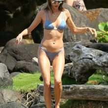 Alessandra Ambrosio en bikini à Hawaii