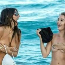 Claudia Romani seins nus et bikini à Miami