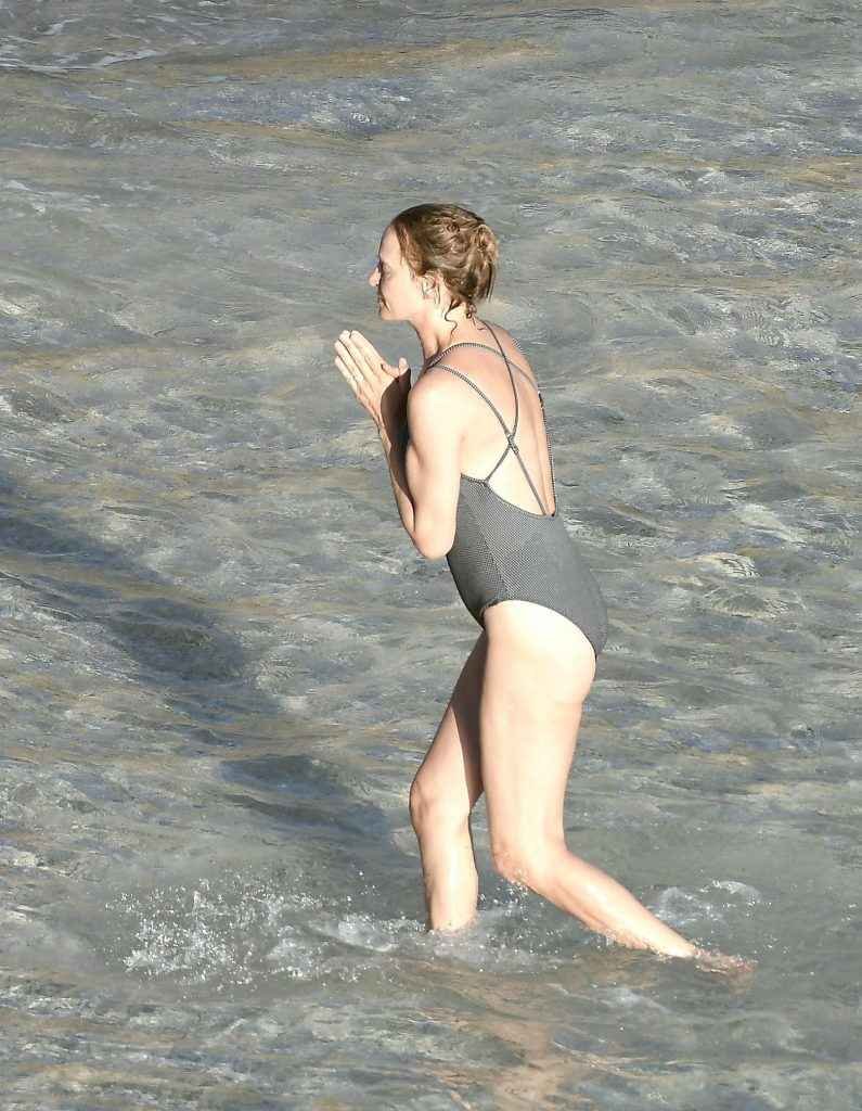Uma Thurman en maillot de bain à Saint-Barthélémy