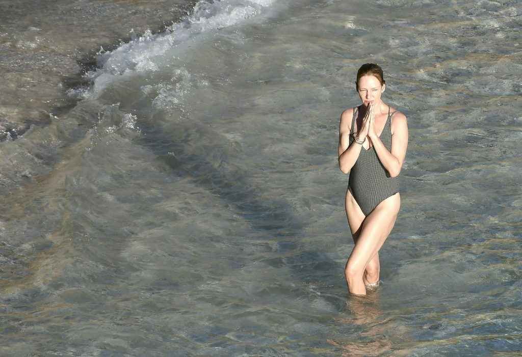 Uma Thurman en maillot de bain à Saint-Barthélémy