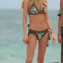 Alexa Collins en bikini à Miami Beach