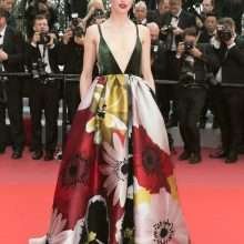 Amber Heard sans soutien-gorge au Festival de Cannes 2018
