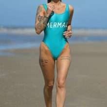 Jenny Thompson en maillot de bain en Espagne