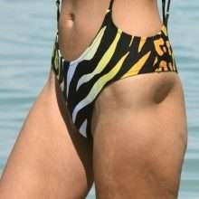 Lady Victoria Hervey en bikini à Antibes
