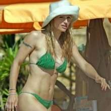 Michelle Hunziker en bikini en Italie