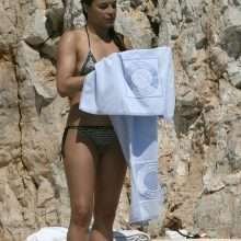 Michelle Rodriguez en bikini à Antibes