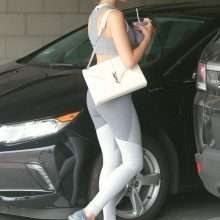 Olivia Culpo en leggings à Hollywood