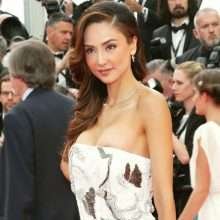 Oups, Patricia Contreras exhibe un sein nu au festival de Cannes