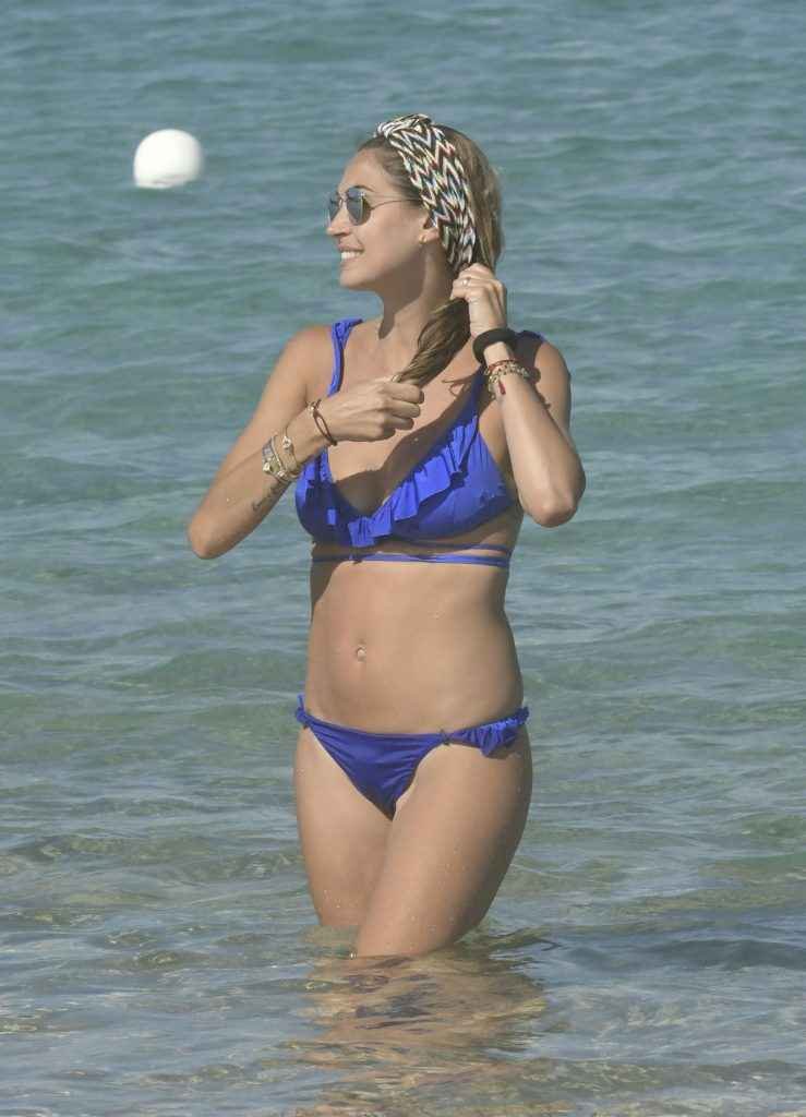Melissa Satta en bikini en Sardaigne