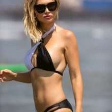 Ella Rose en bikini à Santa Monica
