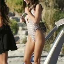 Emily Ratajkowski et Gigi Hadid, maillot de bain et bikini à Mykonos