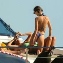 Emily Ratajkowski et Gigi Hadid, maillot de bain et bikini à Mykonos