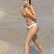 Oriana Sabatini en bikini