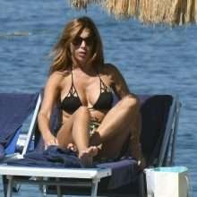Veronica Maya en bikini en Italie