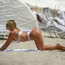 Anastasiya Kvitko en bikini à Miami