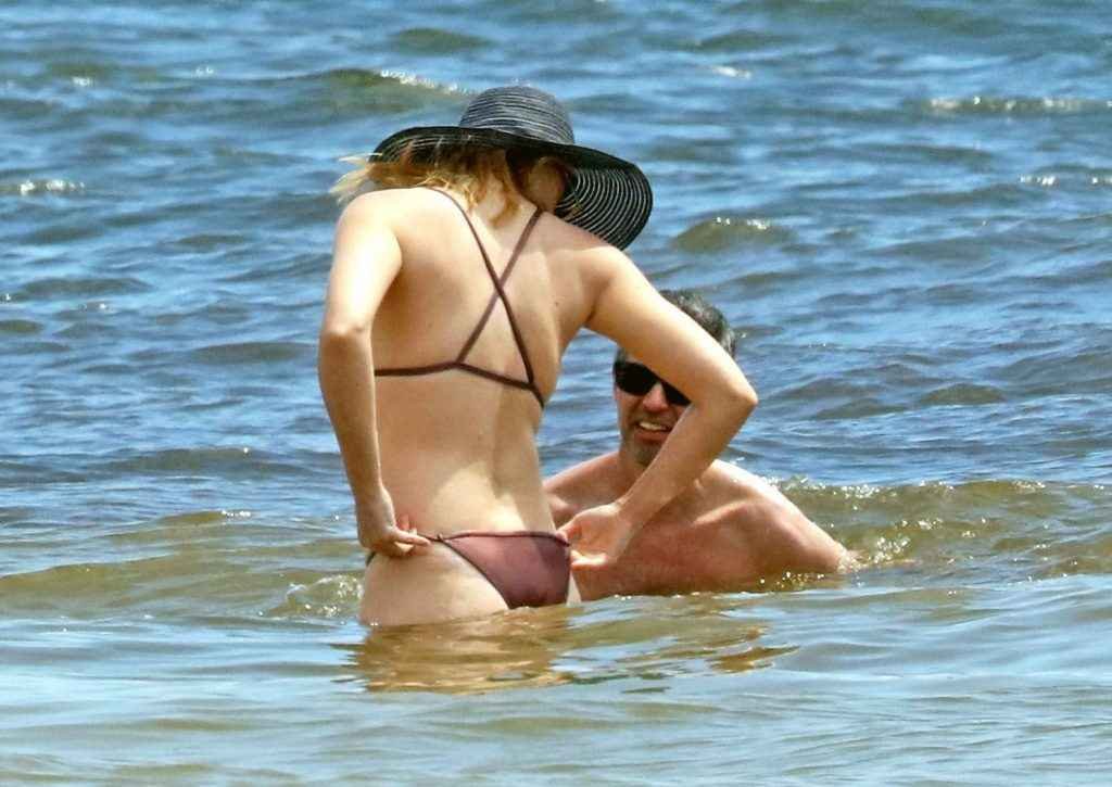 Irina Vororina en bikini à Tulum