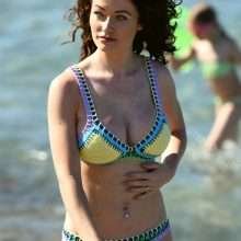 Jess Impiazzi en bikini à Ibiza