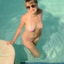 Rena Riffel dans un micro bikini à Beverly Hills