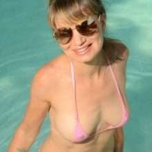 Rena Riffel dans un micro bikini à Beverly Hills