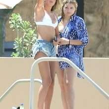Sistine Stallone en bikini à Cabo San Lucas