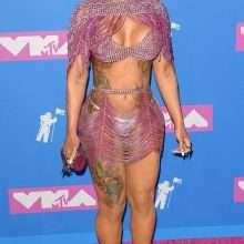 Blac Chyna ouvre le décolleté aux MTV VMA
