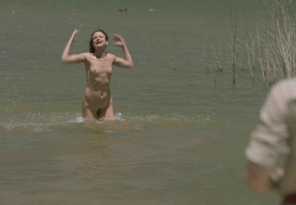 Juliette Lewis nue dans "Camping" de HBO
