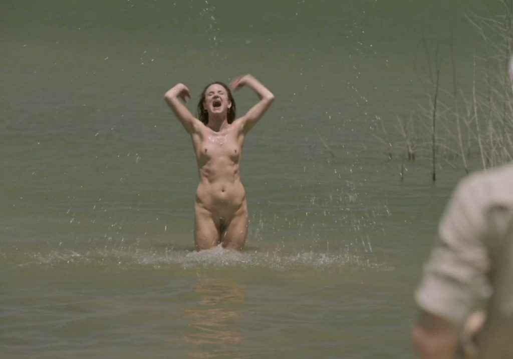 Juliette Lewis nue dans "Camping" de HBO
