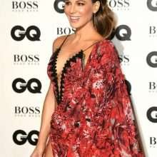 Kate Beckinsale dans une robe ouverte aux GQ Men of the Year Awards