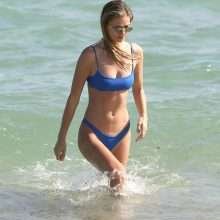 Danielle Knudson en bikini à Miami Beach