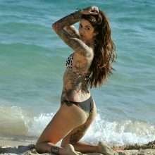 Darylle Sargeant en bikini en Espagne
