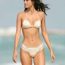 Sofia Resing en bikini à Miami Beach