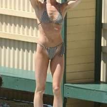 Amy Pejkovic en bikini à Sidney