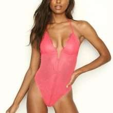 Jasmine Tookes pose en lingerie pour Victoria's Secret