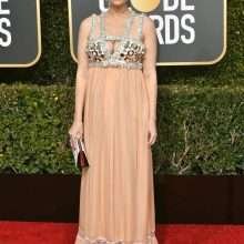 Kate Mara ouvre le décolleté aux 76eme Golden Globes