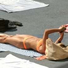 Pip Edwards en bikini à Sydney