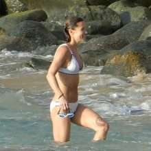 Pippa Middelton en bikini aux Caraïbes