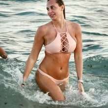Francesca Brambilla en bikini à Miami
