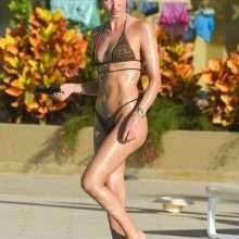 Megan McKenna en bikini à Ténérife