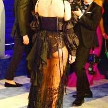 Rita Ora les fesses à l'air aux Oscar 2019