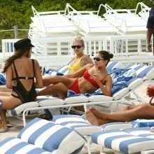 Olivia Culpo et Devon Windsor en bikini à Miami Beach