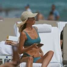 Macy Mariano en bikini à Miami