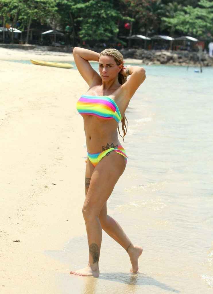 Katie Price en bikini en Thaïlande