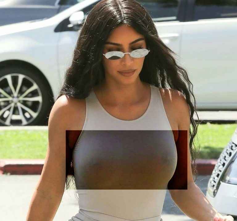 Kim Kardashian se balade sans soutien-gorge à Los Angeles